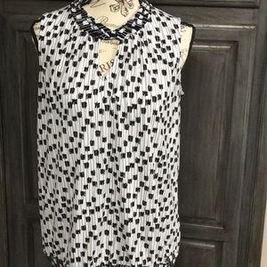 Worthington pullover top